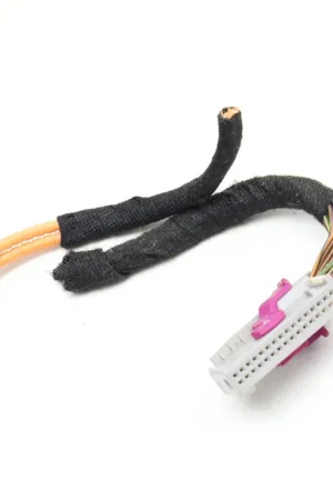 Audi Instrument Cluster Wiring Connector / Pigtail (A8 Quattro) Exclusive