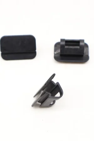 Budget Land Rover Hood Insulation / Sound Blanket Clip Set (3) LR106753