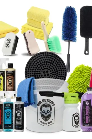 24pc Car Wash Kit w\\/Foam Blaster, Bucket, Towels, Wash Mitt & More Modern